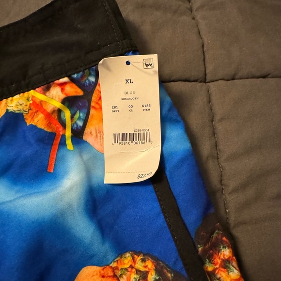 Men’s Swim Trunks Size XL (18) bioworld - Picture 10 of 12